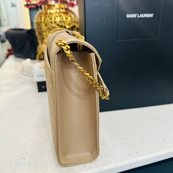 Classic YSL Envelope Lambskin Chervon Diamond Quilted Brown Bag - Picture 4 of 10